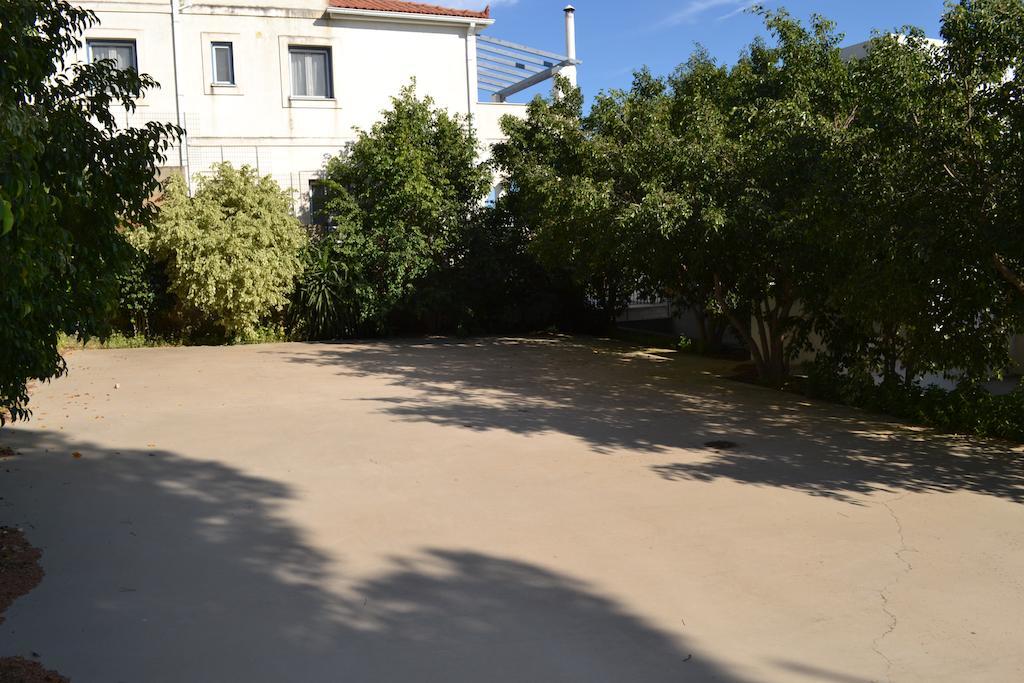 דירות Poros Town To Spiti Tis Eirinis מראה חיצוני תמונה