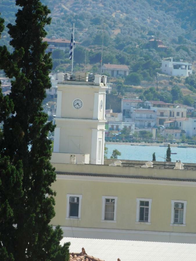 דירות Poros Town To Spiti Tis Eirinis מראה חיצוני תמונה